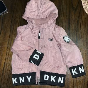 DKNY size 2t